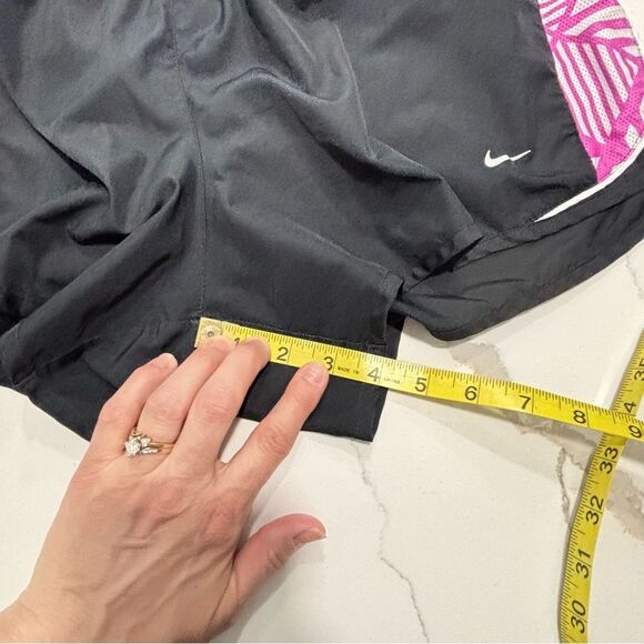 Nike | Women’s Black Dri-Fit Lined Athletic Running Shorts Pink White Size L - Picture 15 of 15